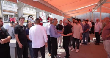 Trafik kazasında hayatını kaybeden genç motosikletçi son yolculuğuna uğurlandı