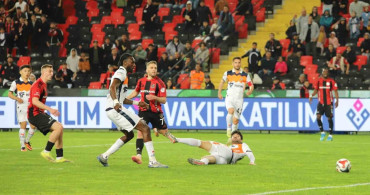 Trendyol Süper Lig: Gaziantep FK 1-2 Başakşehir