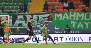 Trendyol Süper Lig Heyecanı: Alanyaspor, Kayserispor'u 2-1 Geride Bıraktı