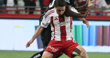 Trendyol Süper Lig'de Golsüz İlk Yarı: Antalyaspor ve Kocaelispor Beraber Kalıyor