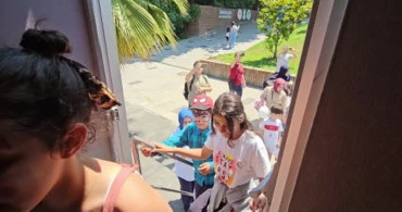 TRT sinema tırı zonguldak'ta çocuklara eğlenceli anlar sundu