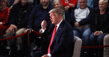 Trump: Suriye ile Türkiye Arasındaki Sınırı Neden Koruyorduk Ki?