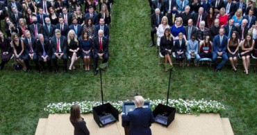 Trump'ın, Salgına Yakalanmadan Katıldığı Kalabalık Toplantılar