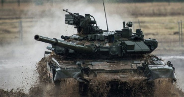TSK'nın Kıbrıs'a 42 Tank Sevk Etmesi Rumları Korkuttu