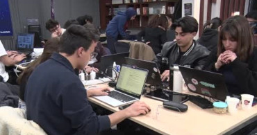 TUA Astro Hackathon Yarışması Kayseri'de Başladı