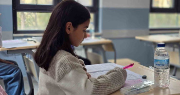 TÜGVA'nın 'Kitap Kurdu' Yarışması Eskişehir'de Gerçekleşti