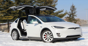 Tüm ülkede gündeme oturdu: Tesla ABD’deki 200 bin aracını geri çağırdı