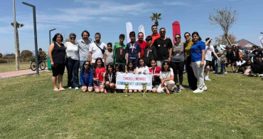 Tunceli Merkez Cumhuriyet Ortaokulu Triatlon'da Türkiye Üçüncüsü Oldu