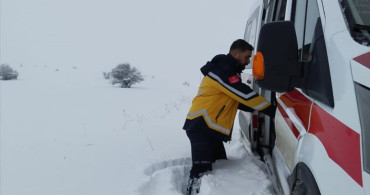 Tunceli'de Kar Yağışı Sebebiyle Hastalar Kurtarıldı