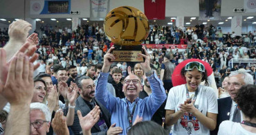 Turgutlu Belediyesi Kadın Basketbol Takımı Süper Lig'e Yükseldi