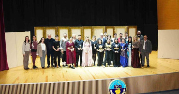 Turgutlu'da Tiyatro ve Çocuk Festivali Coşkusu