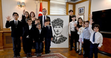 Türk Çocuklardan Anlamlı Anma Projesi: Atatürk'ün Portresi