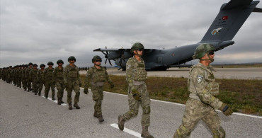Türk İhtiyat Taburu Kosova'ya Görev İçin İndi