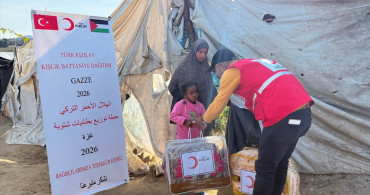 Türk Kızılay, Gazze'de Kış Yardımları ve Sıcak Yemek Dağıtımına Devam Ediyor