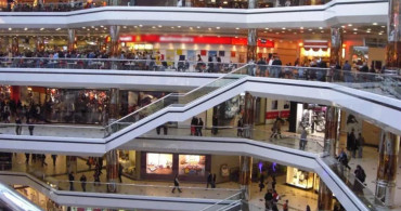 Türk Lirasının Değerinin Korunması Amacıyla Çıkarılan Yasa Çiğneniyor: AVM'ler Yeniden Dövizle İşlem Yapıyor!