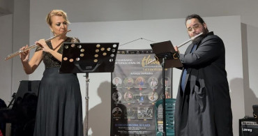 Türk Sanatçı Bayramoğulları Kolombiya'da Uluslararası Flüt Seminerinde