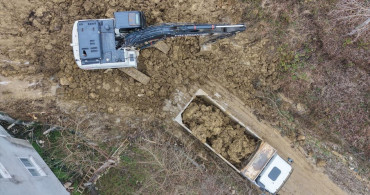 Türkeli'de Heyelan Nedeniyle Kapanan Yol Yeniden Ulaşıma Açıldı
