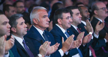 Türkiye bursları 2 bin 800 yeni gönül elçisi kazandırdı