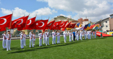 Türkiye Cumhuriyeti’nin meşalesi 104 yıl önce yakıldı: 19 Mayıs Atatürk’ü Anma, Gençlik ve Spor Bayramı