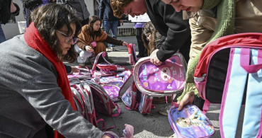 Türkiye Gençlik Birliği ve Cumhuriyet Kadınları Derneği'nden İran'a Destek Eylemi