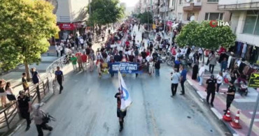 Türkiye halk oyunları finalleri manisa'da kortej yürüyüşüyle başladı