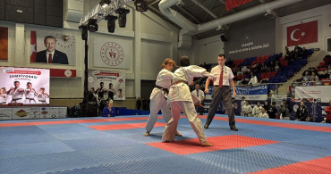 Türkiye Kyokushin Karate Şampiyonası Karabük'te Gerçekleşti