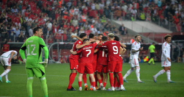 Türkiye Samsun’da liderliğe uçtu: Milliler Galler’i devirdi