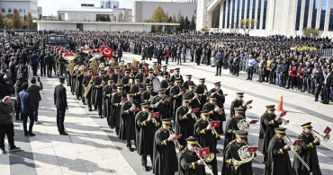 Türkiye, Şehitlerini Son Yolculuğuna Uğurladı