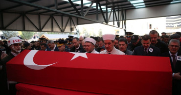 Türkiye Şehitlerini Uğurluyor: Burak Özkan Son Yolculuğuna İkindi Vakti Uğurlandı