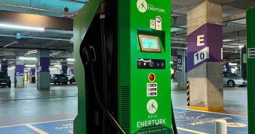 Türkiye’de ve elektrikli araç şarj istasyonu sektöründe bir ilk!