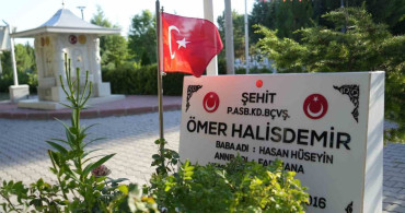 Türkiye’nin dört bir yanından şehit Ömer Halisdemir’in kabrine ziyaret
