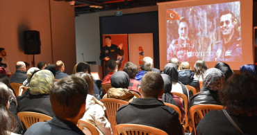 Türkiye'nin İlk Deneysel Test Pilotu Murat Özpala'dan Öğrencilere İlham Verici Mesajlar