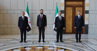 Türkiye'nin Şam Büyükelçisi Nuh Yılmaz, Suriye Cumhurbaşkanı Ahmed Şara'ya Güven Mektubu Sundı