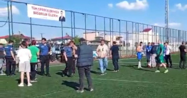 Türkoğlu'nda Amatör Lig Şampiyonluğu Maçında Kavga