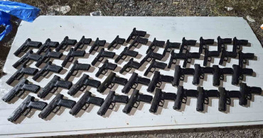 Tuzla'da Yasa Dışı Silah Ticareti Operasyonu
