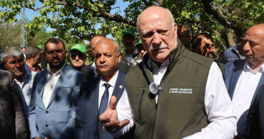 TZOB Genel Başkanı Bayraktar Iğdır’daki Tarım Zararı Hakkında Açıklamalarda Bulundu