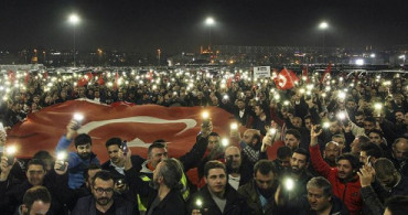 UBER Şoförlerinden Yenikapı'da Protesto 
