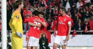 UEFA Avrupa Ligi Çeyrek Final: Benfica 4-2 Eintracht Frankfurt (Maç Sonucu)	