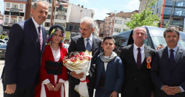 Ulaştırma ve altyapı bakanı uraloğlu’nun hakkari temasları