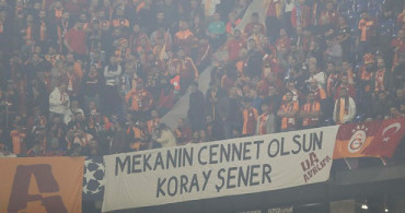 ultrAslan’dan Schalke Deplasmanında Koray Şener Pankartı!