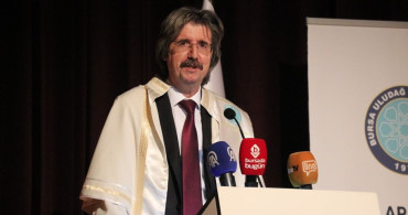 Uludağ Üniversitesi 2024 Akademik Performans Ödülleri Sahiplerini Buldu