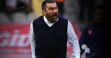 Ümit Özat'ın Maç Sonu Paylaşımı Fenerbahçelileri Kızdırdı