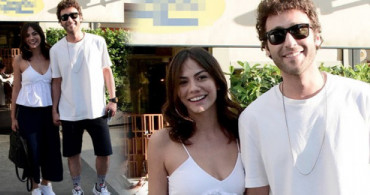 Ünlü Çift Demet Özdemir ve Seçkin Özdemir İlk Kez Görüntülendi