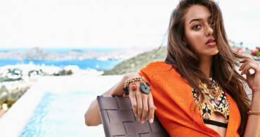 Ünlü Oyuncu Dilan Çiçek Deniz'de Cannes Yolcusu