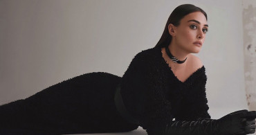 Ünlü Oyuncu Esra Bilgiç’in Şöhret Hastalığı Settekilere Zor Anlar Yaşattı