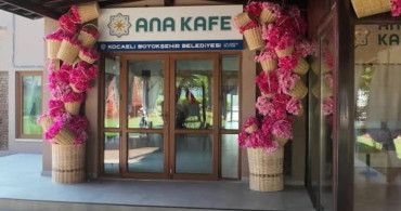 Üreten kadınların yeni adresi 'Ana Kafe' de ilk atölye heyecanı