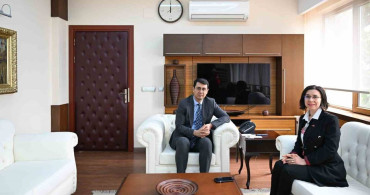 Uşak Belediye Başkan Vekili Özkan, Vali Kartal'ı Ziyaret Etti