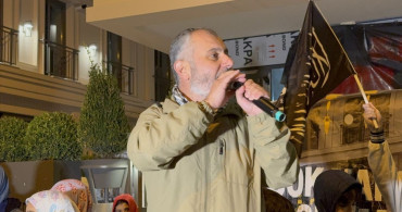 Üsküdar'da McDonald's Protestosu Devam Ediyor