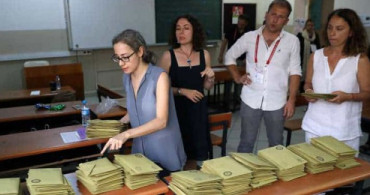 Usulsüzlük Yaptığı Tespit Edilen 91 Bin Kişinin Seçmen Kaydı Donduruldu