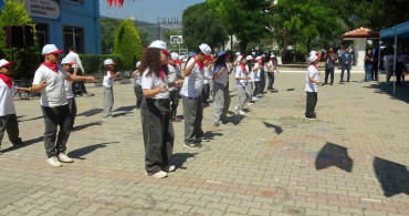 Vali Akbıyık'tan yaz tatilinde kitap okuma tavsiyesi